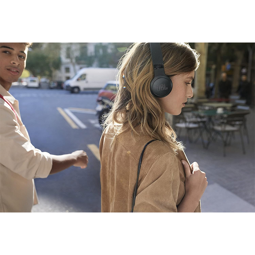 JBL LIVE 400BT On-Ear Wireless Headphones